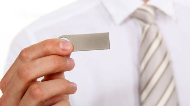 Expérience - Pourquoi vous auriez mieux fait de ne pas brancher cette clé USB